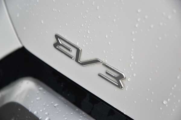 2025 Kia EV3 AUTO