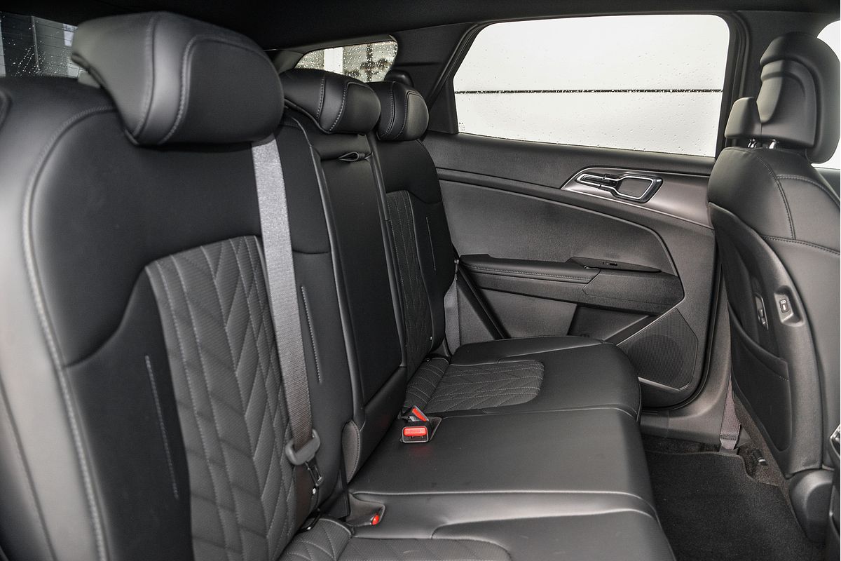 2025 Kia Sportage SX+ NQ5