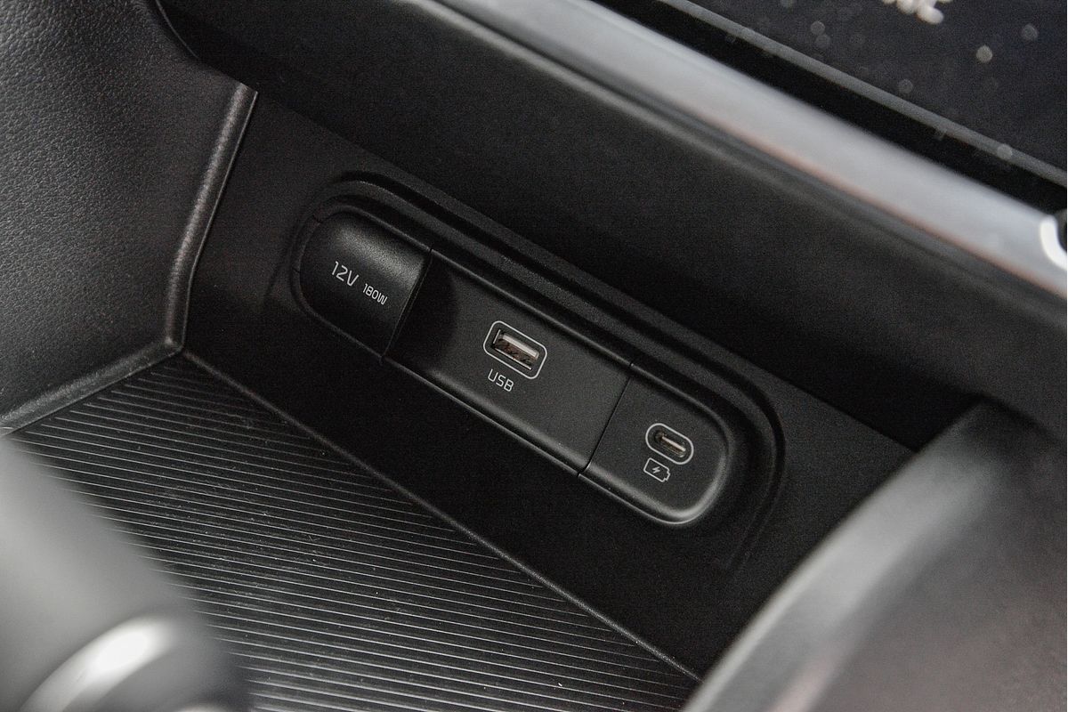 2025 Kia Sportage SX+ NQ5