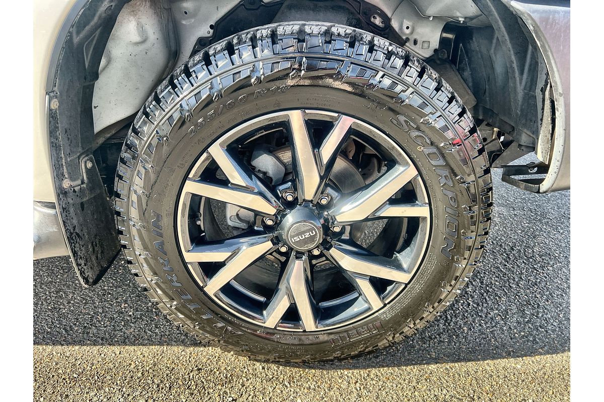 2019 Isuzu MU-X LS-T