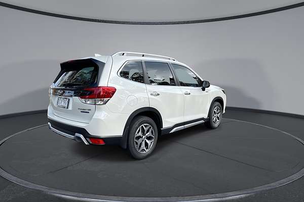 2023 Subaru Forester Hybrid L S5