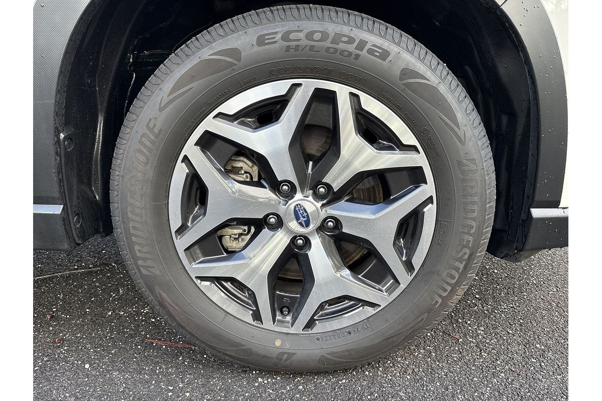 2023 Subaru Forester Hybrid L S5