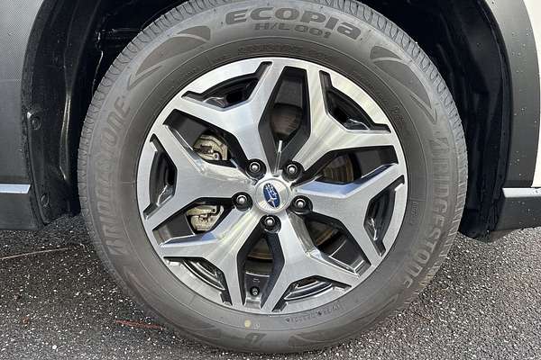 2023 Subaru Forester Hybrid L S5