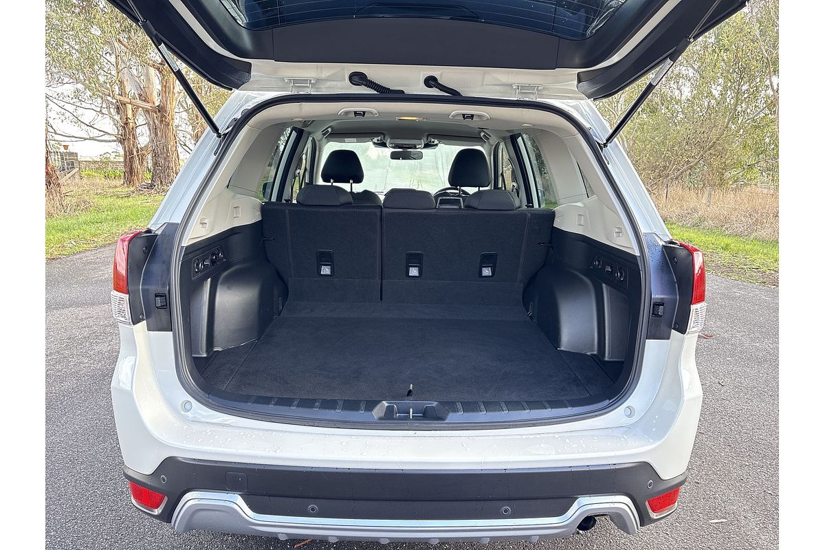 2023 Subaru Forester Hybrid L S5