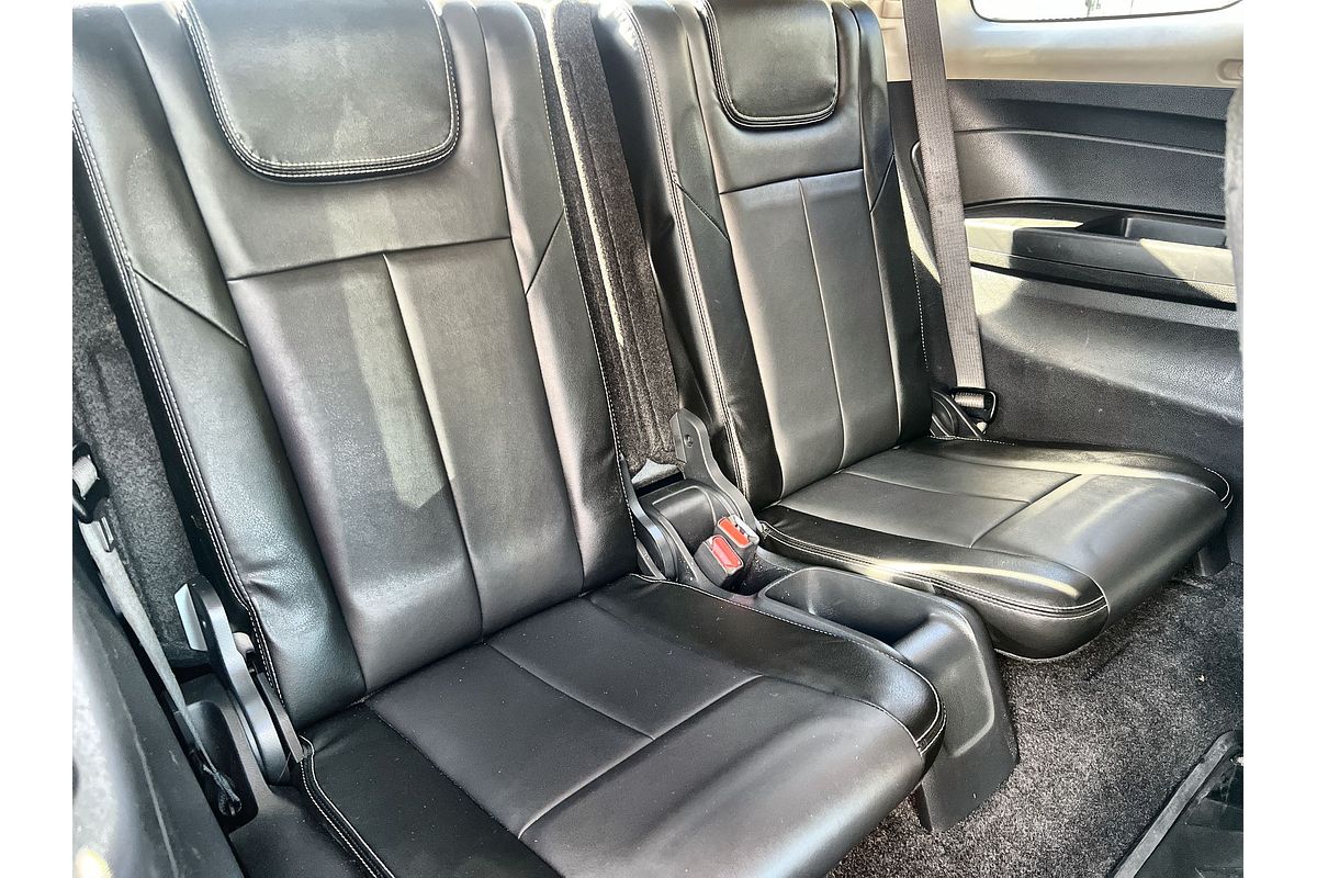 2019 Isuzu MU-X LS-T