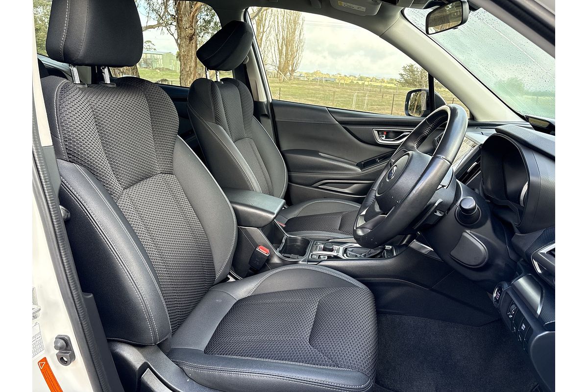 2023 Subaru Forester Hybrid L S5