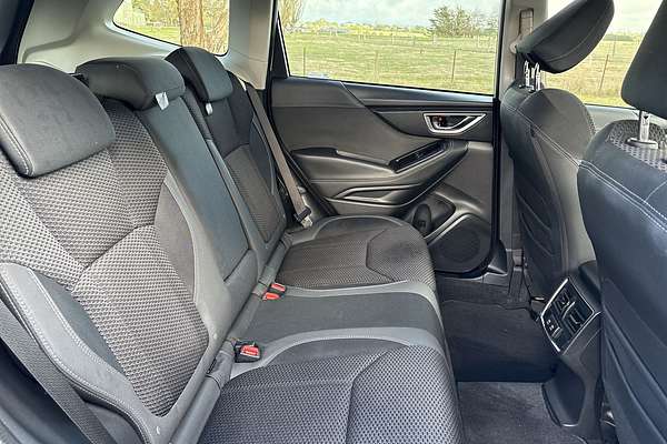 2023 Subaru Forester Hybrid L S5