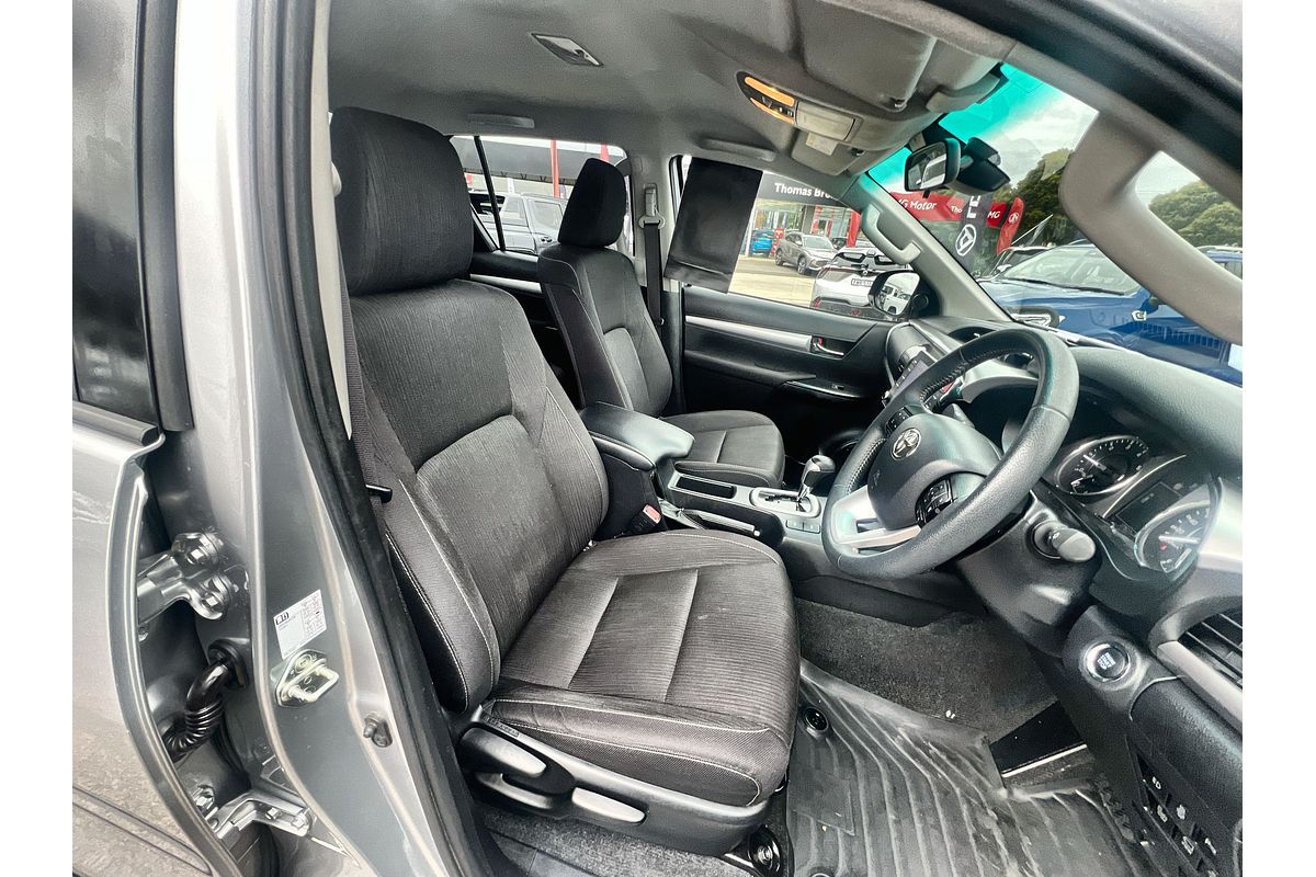 2023 Toyota Hilux SR5 GUN126R 4X4