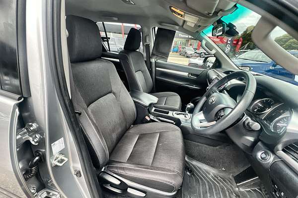 2023 Toyota Hilux SR5 GUN126R 4X4