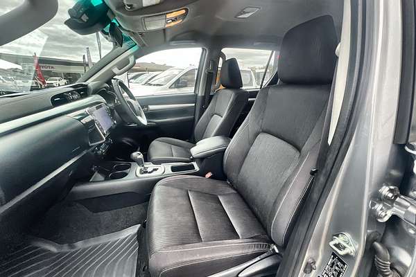 2023 Toyota Hilux SR5 GUN126R 4X4