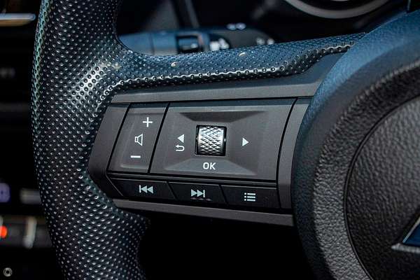 2025 Mitsubishi Triton GLX+ MV 4X4