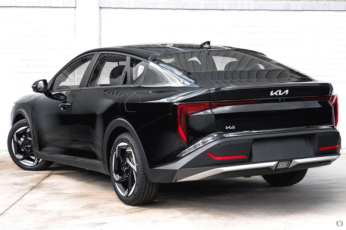 2025 Kia K4 Sport+ CL4m
