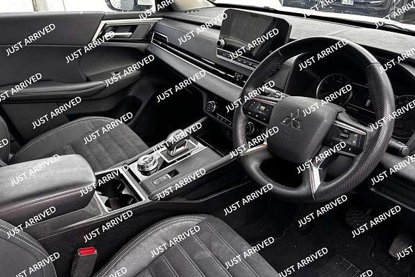 2023 Mitsubishi Outlander Aspire ZM