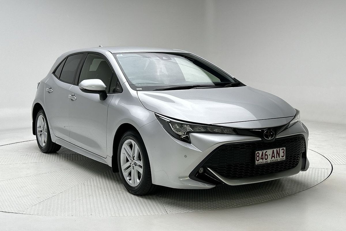 2020 Toyota Corolla SX MZEA12R