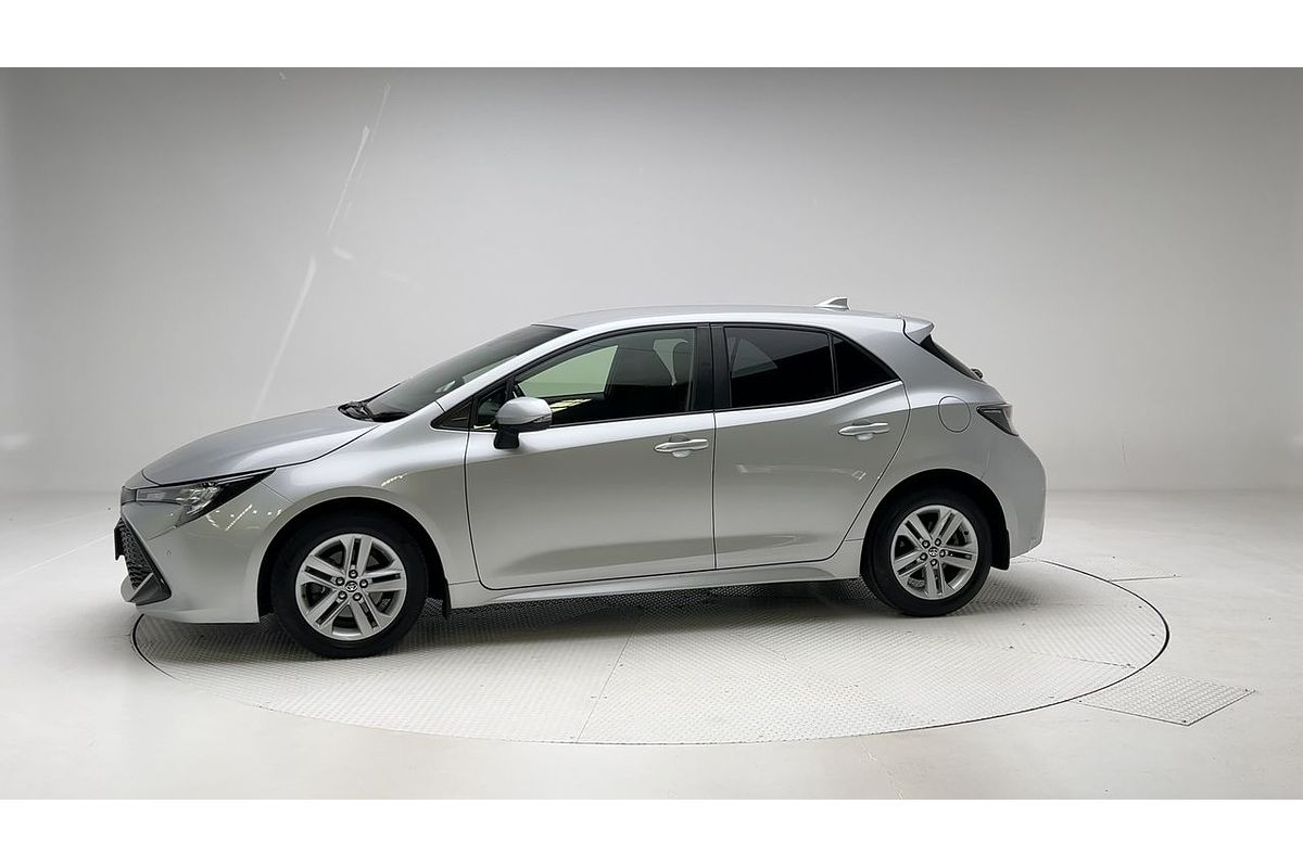 2020 Toyota Corolla SX MZEA12R