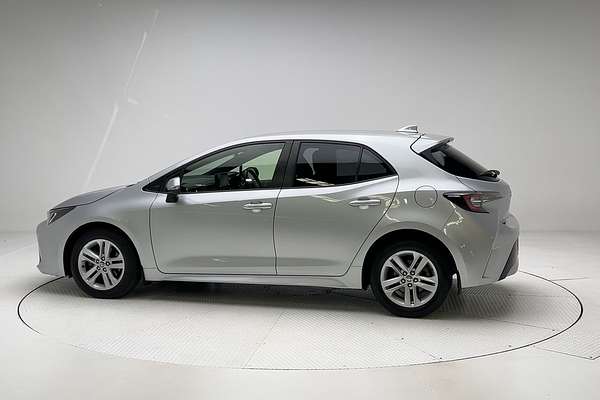 2020 Toyota Corolla SX MZEA12R