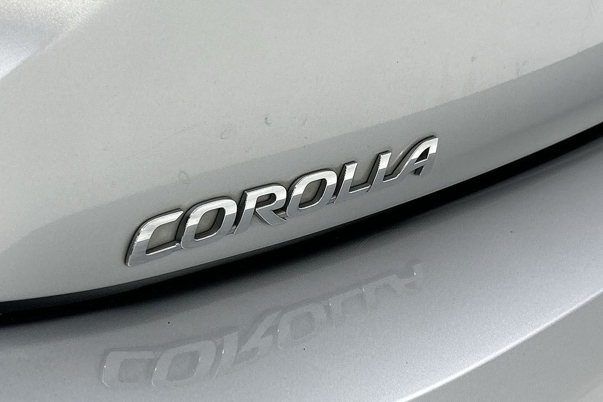2020 Toyota Corolla SX MZEA12R