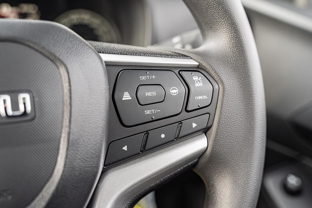 2024 Isuzu D-MAX SX High Ride Rear Wheel Drive