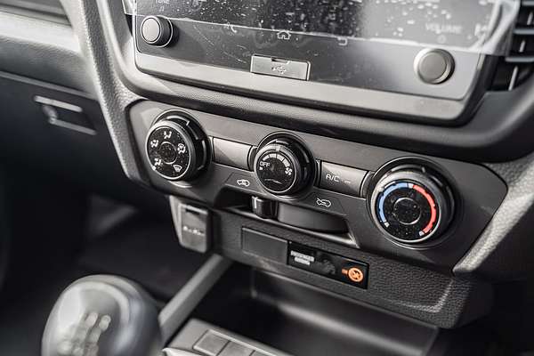 2024 Isuzu D-MAX SX High Ride Rear Wheel Drive