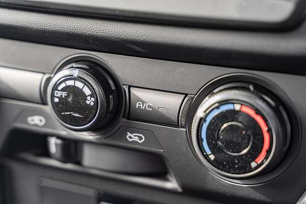 2024 Isuzu D-MAX SX High Ride Rear Wheel Drive