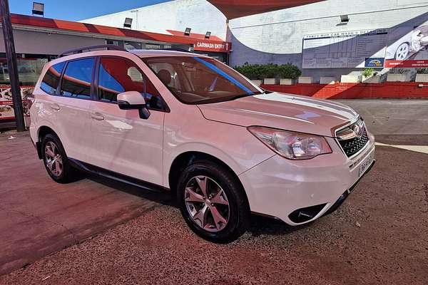 2014 Subaru Forester 2.5i Luxury S4