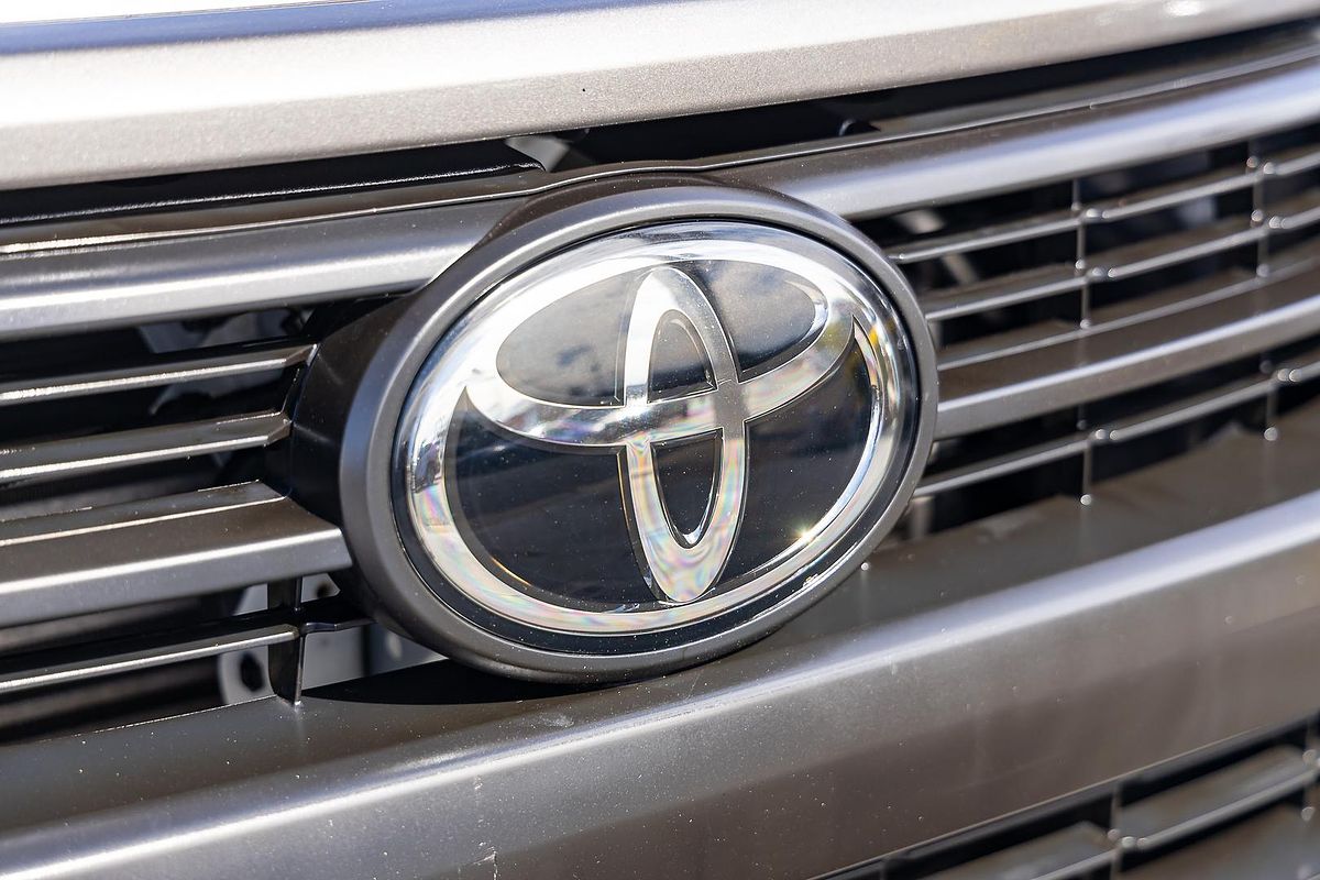 2022 Toyota Hilux SR GUN126R 4X4