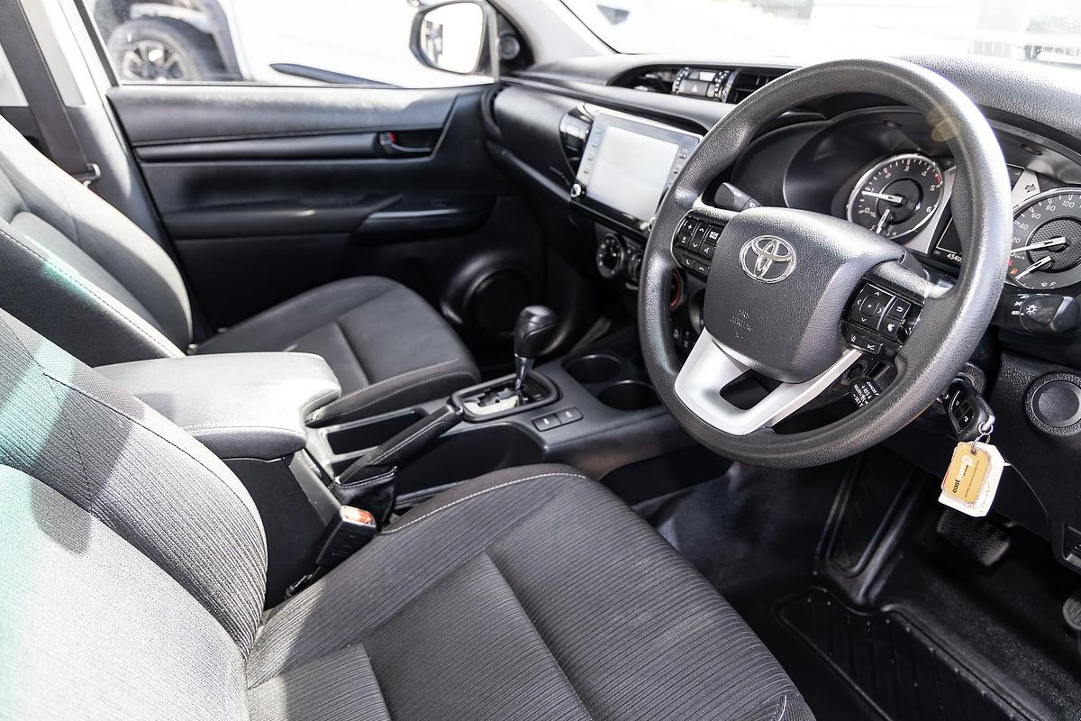 2022 Toyota Hilux SR GUN126R 4X4