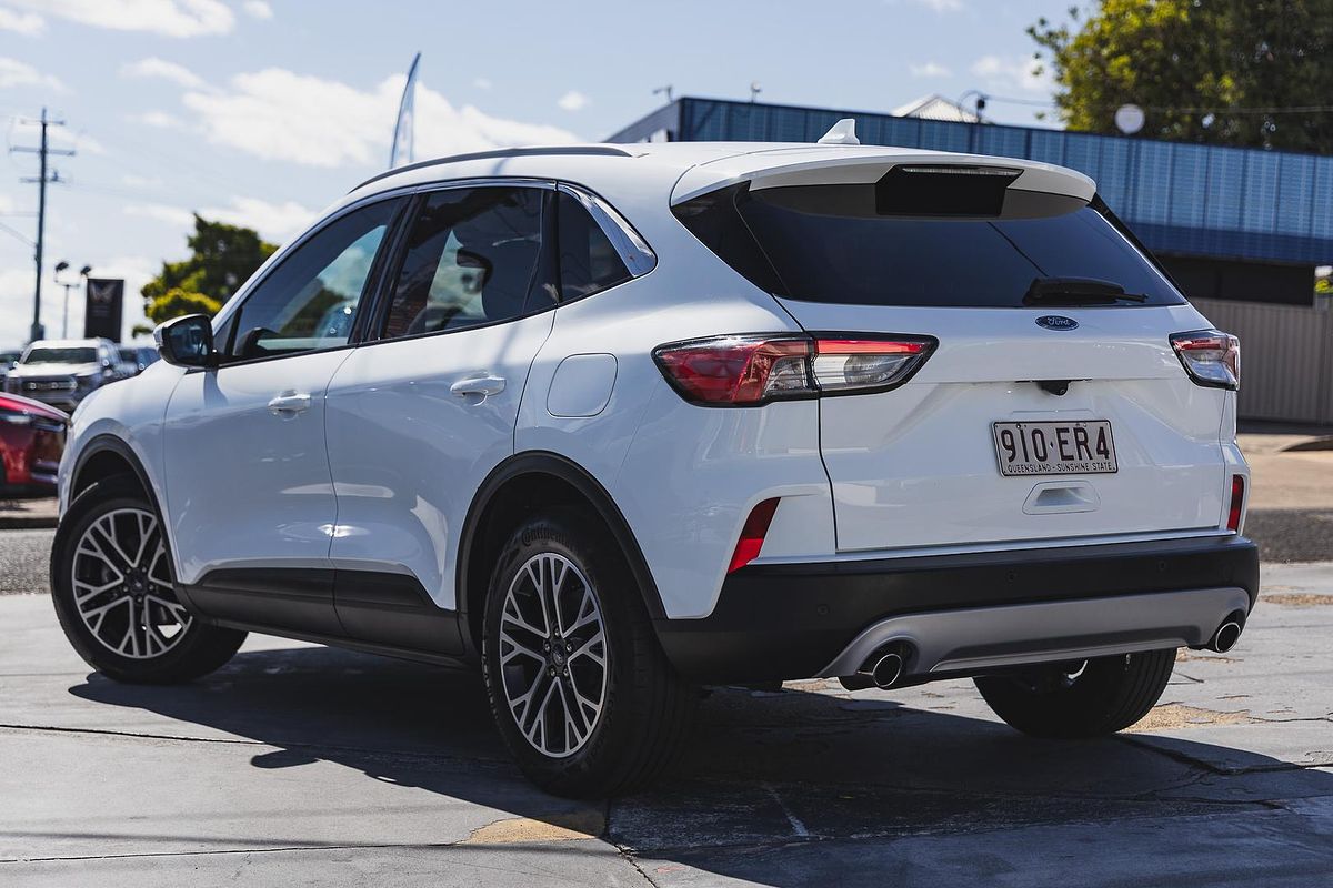 2021 Ford Escape ZH