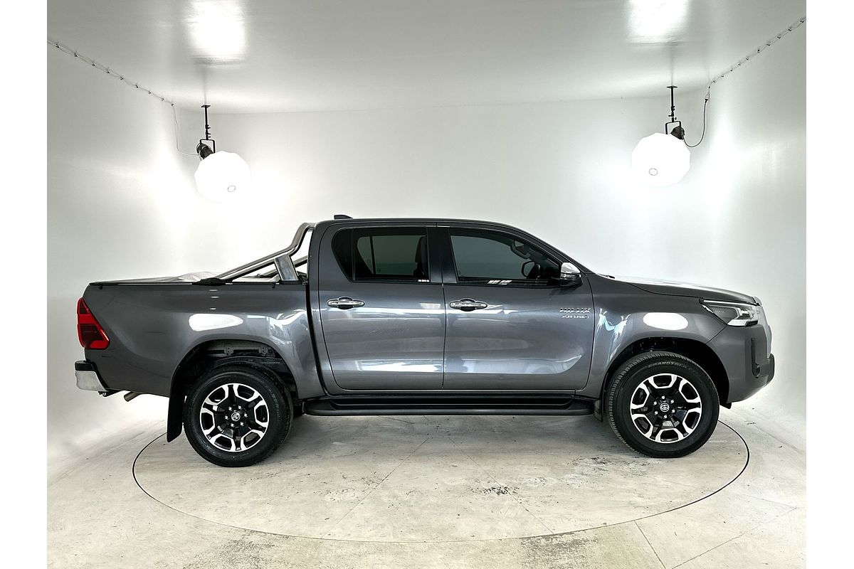 2022 Toyota Hilux SR5 GUN126R 4X4