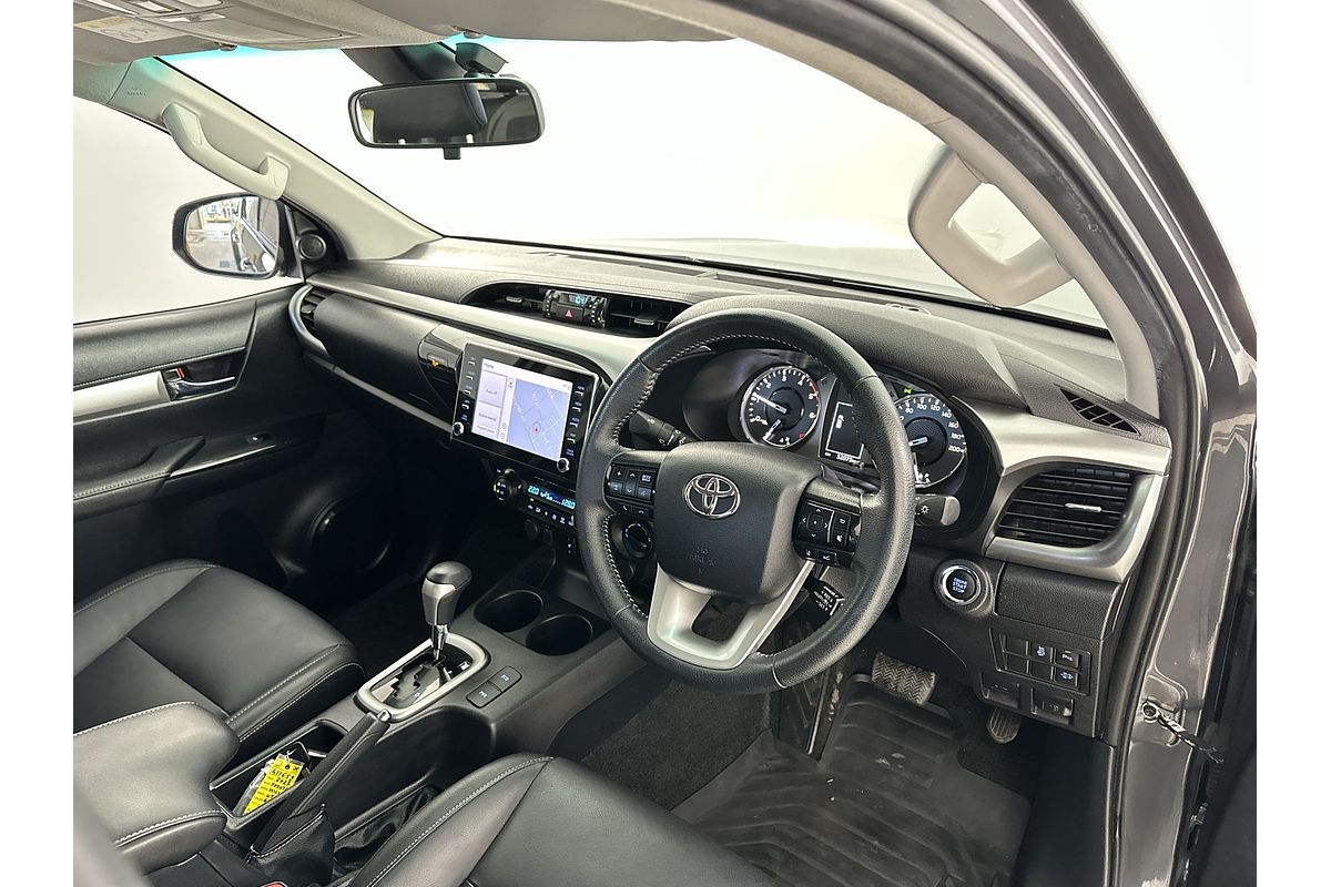 2022 Toyota Hilux SR5 GUN126R 4X4