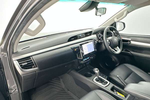 2022 Toyota Hilux SR5 GUN126R 4X4