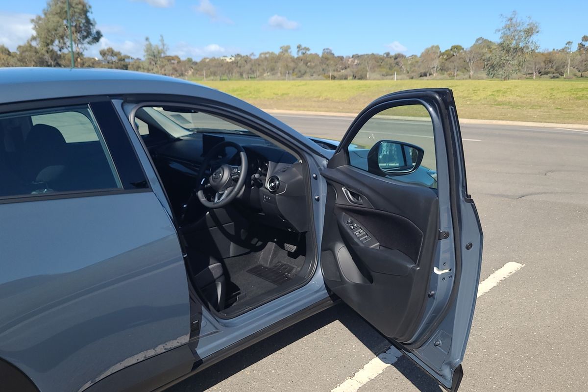2025 Mazda CX-3 G20 Pure DK