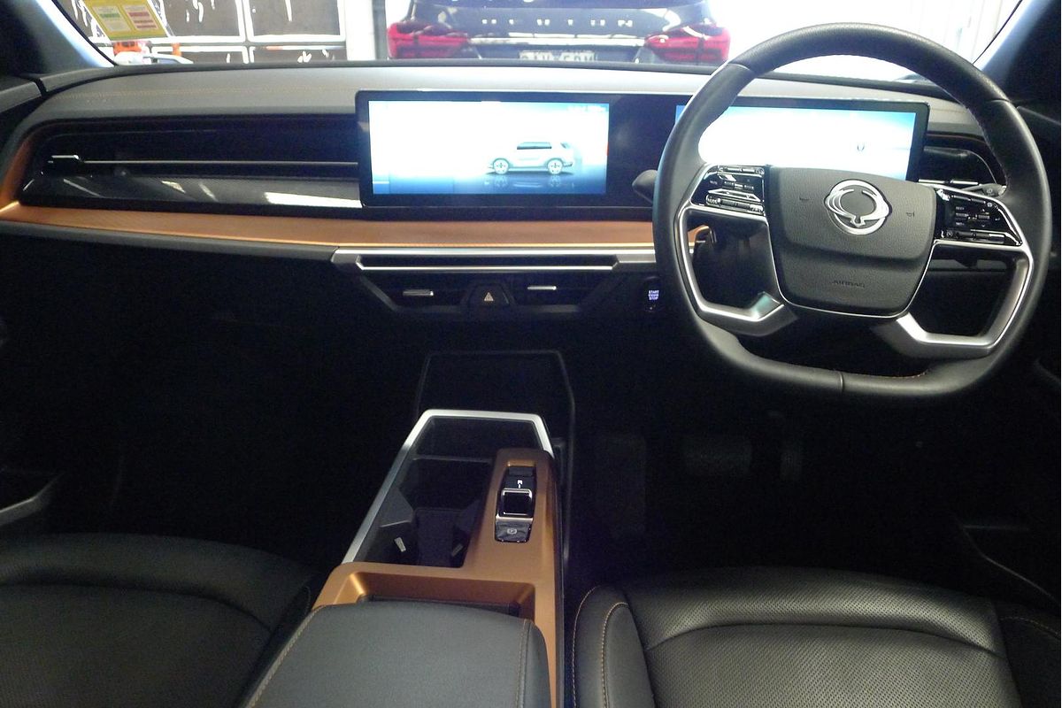 2024 KGM SsangYong Torres Adventure J116