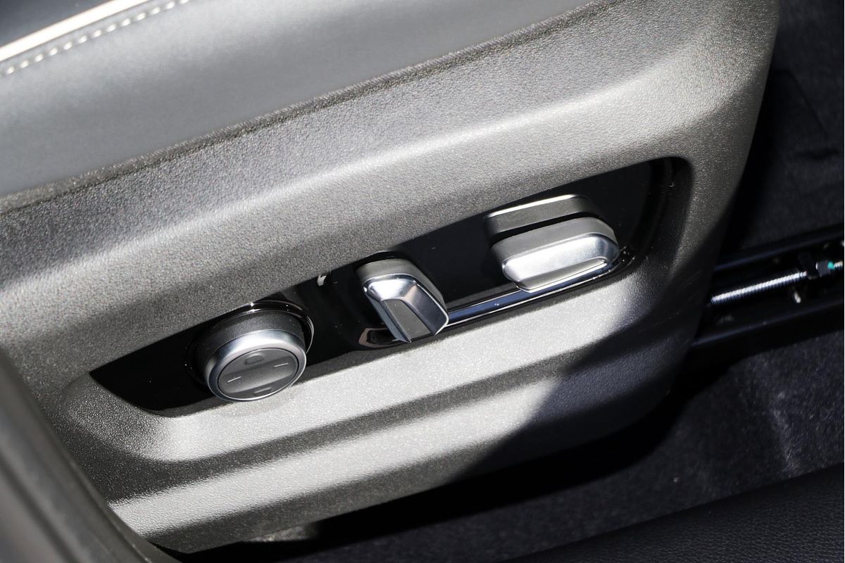 2025 Chery Tiggo 4 Hybrid Ultimate