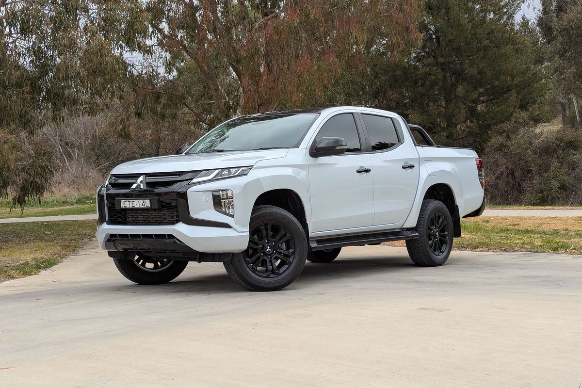 2022 Mitsubishi Triton GSR MR 4X4