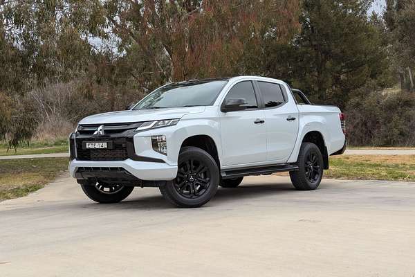2022 Mitsubishi Triton GSR MR 4X4