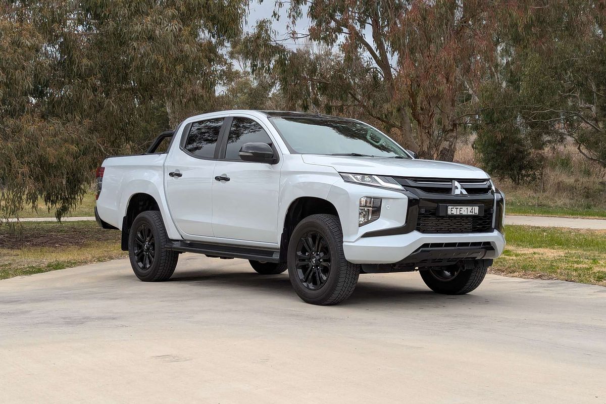 2022 Mitsubishi Triton GSR MR 4X4