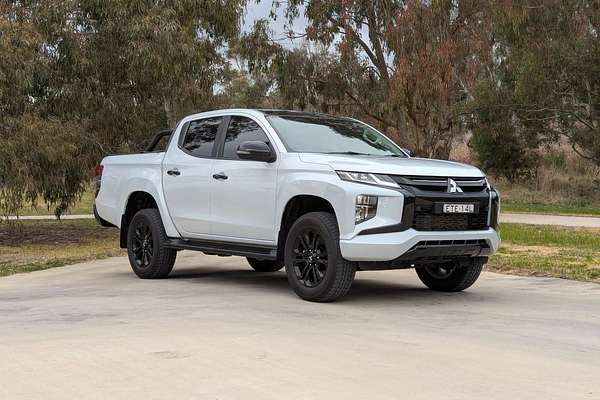2022 Mitsubishi Triton GSR MR 4X4