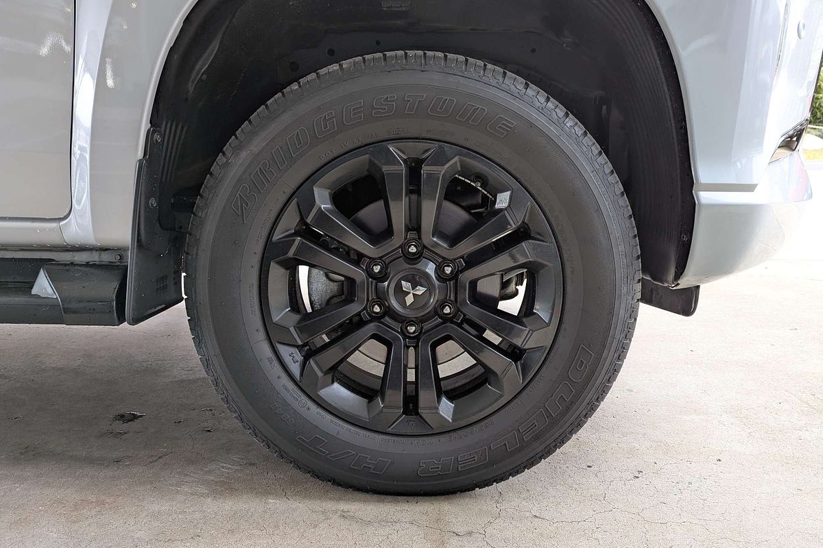 2022 Mitsubishi Triton GSR MR 4X4