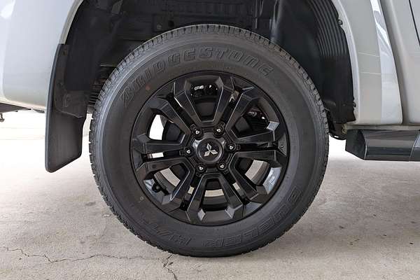 2022 Mitsubishi Triton GSR MR 4X4