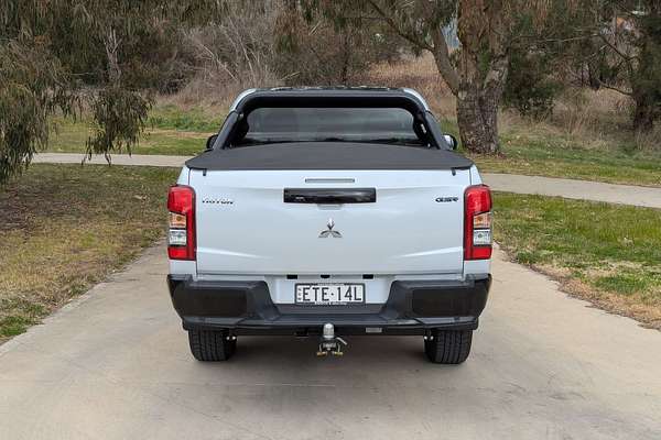 2022 Mitsubishi Triton GSR MR 4X4