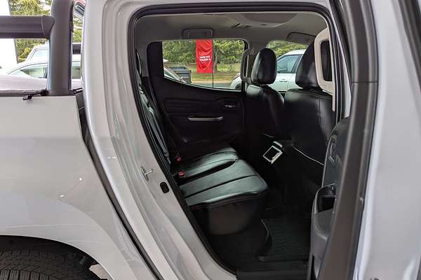 2022 Mitsubishi Triton GSR MR 4X4