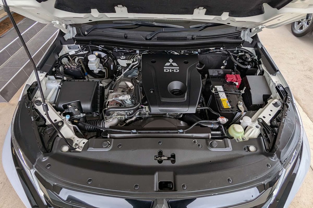 2022 Mitsubishi Triton GSR MR 4X4