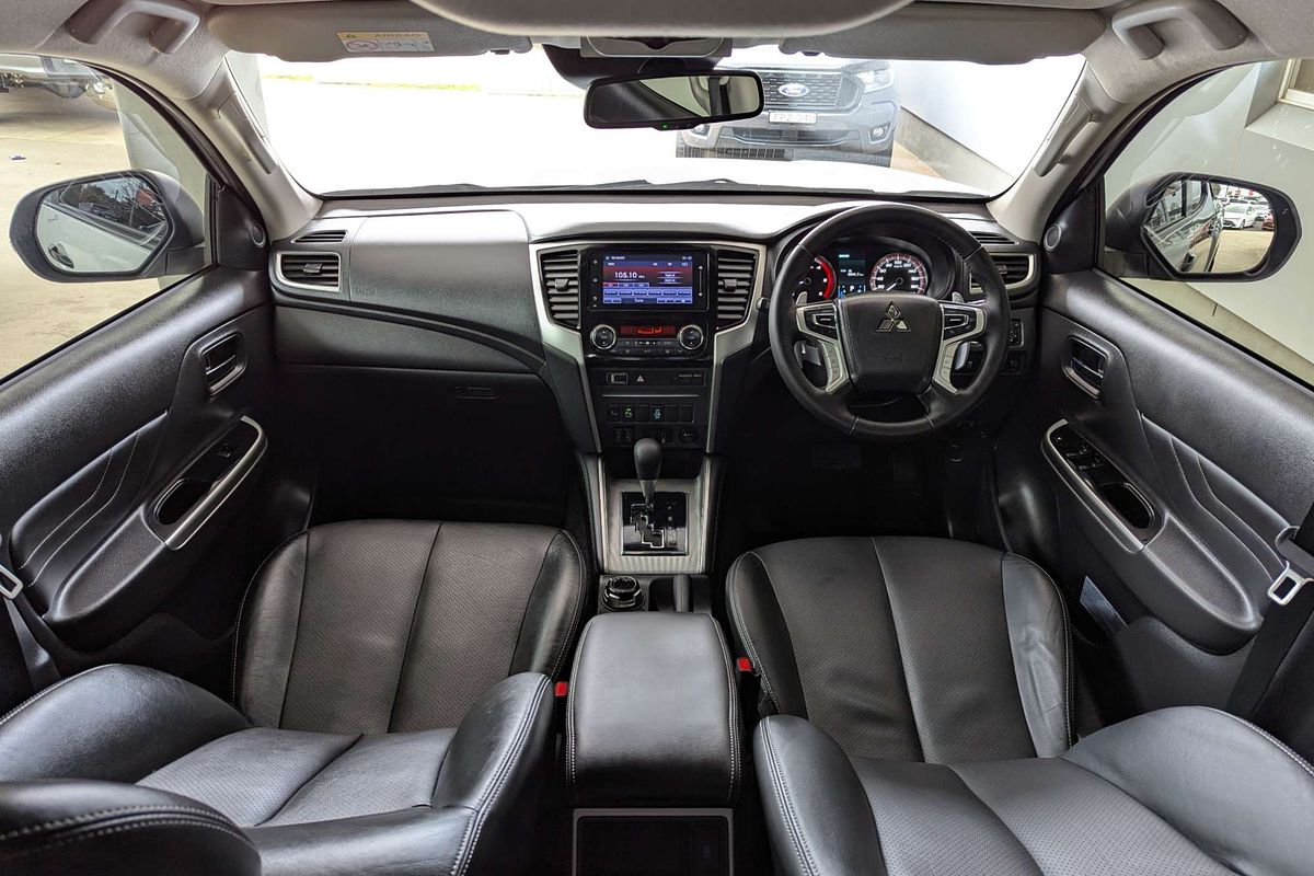 2022 Mitsubishi Triton GSR MR 4X4
