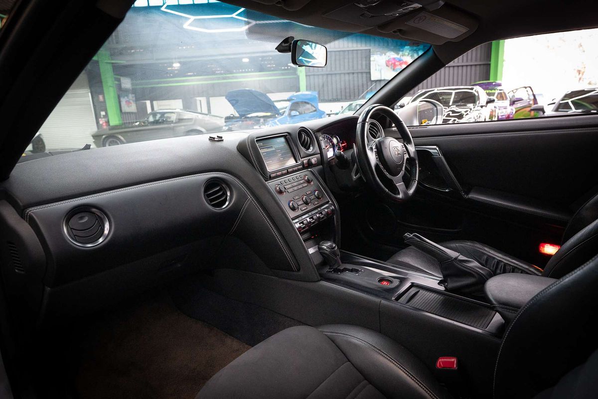 2013 Nissan GT-R Premium R35
