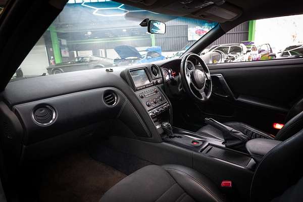 2013 Nissan GT-R Premium R35