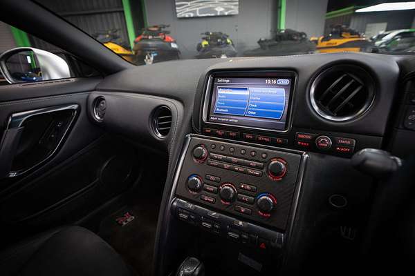 2013 Nissan GT-R Premium R35