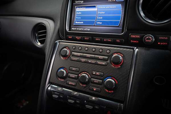 2013 Nissan GT-R Premium R35