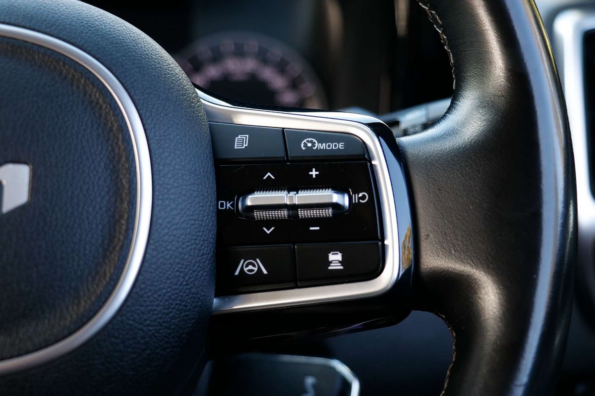 2022 Kia Sorento Sport MQ4