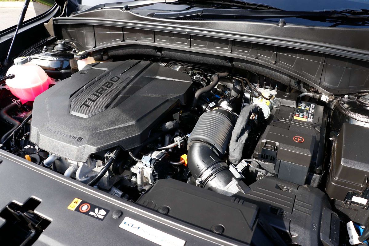 2022 Kia Sorento Sport MQ4